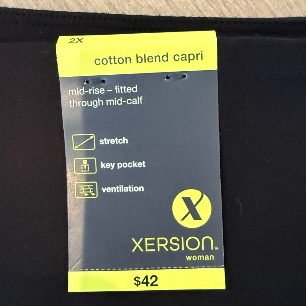3 pairs: Xersion Woman cotton blend active capri mid-rise fitted - Picture 4 of 8